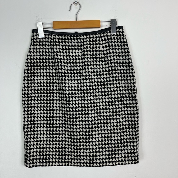 Brooks Brothers Wool Houndstooth Pencil Skirt Sz 2 - Picture 4 of 10